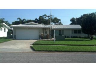 13919 Meares Dr, Largo, FL 33774-4519