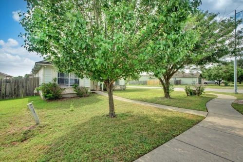 13712 Briarcreek Loop, Webberville, TX 78653-4668