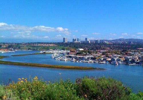 112 Yorktown, Newport Beach CA  92660-6144 exterior