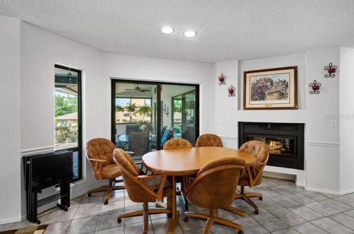 6017 Pier Pl Dr, Lakeland FL 33813-3786 exterior