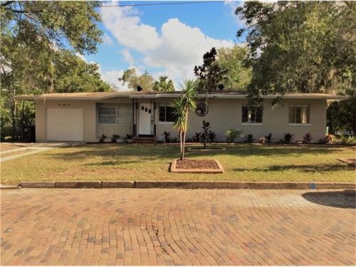 131 Central Ave, Apopka FL  32703-4105 exterior
