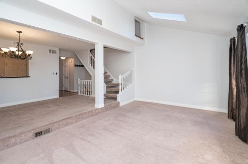 6445 Glendale Ct, Florence KY  41042-1169 exterior