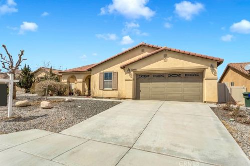 15864 Jericho Way, Victorville, CA 92394-6771