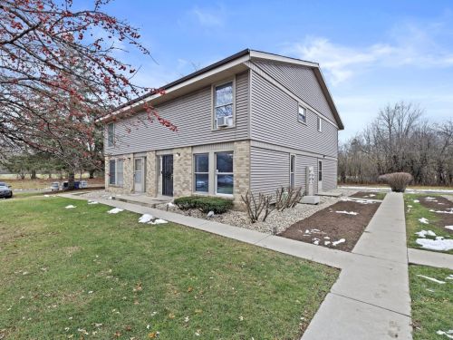 6924 Raintree Ct, Milwaukee WI  53223-6328 exterior