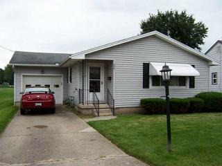523 Oakland St, Urbana, OH 43078-1352
