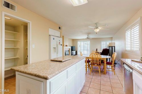 9004 Bremerton Ct, Bakersfield CA 93312-4441 exterior