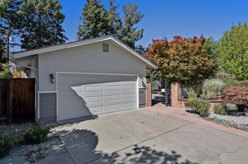 783 Iris Ave, Sunnyvale, CA 94086-8518