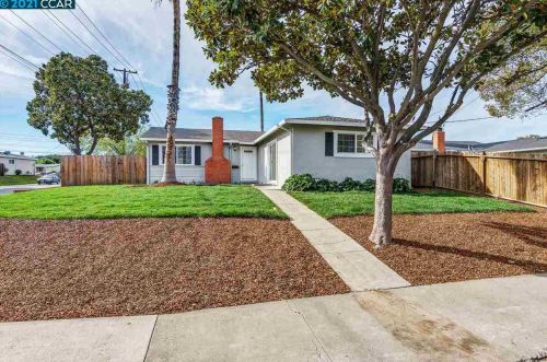 207 Crowley Ave, West Pittsburg, CA 94565-4727