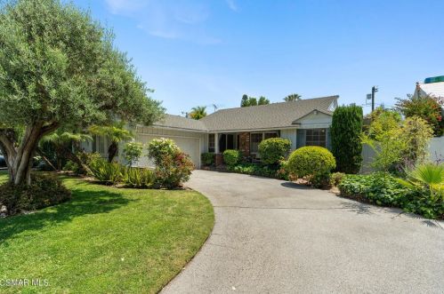12622 Sarah St, North Hollywood, CA 91604-1115