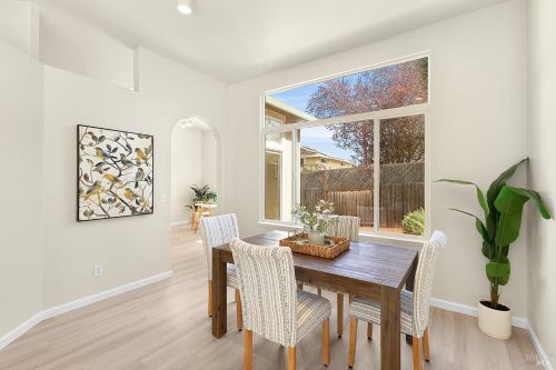 5518 Rainbow Cir, Santa Rosa CA  95409-4376 exterior