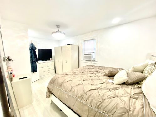 26 North Blvd, East Rockaway NY  11518-1830 exterior