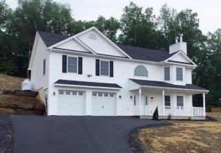 35 Rebecca Dr, Middletown NY  10940-8607 exterior