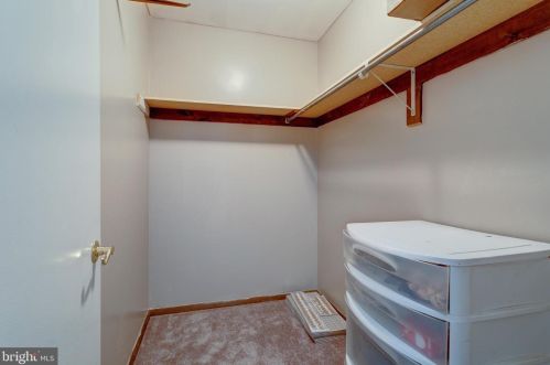 1942 Bergdoll Ave, Boothwyn PA 19061-2618 exterior