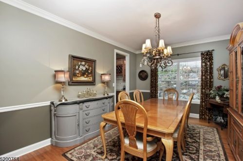 11 Cedar Ct, Hackettstown NJ  07840-2850 exterior