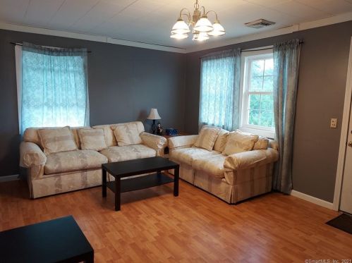 23 Flint Ct, Groton CT  06340-4824 exterior