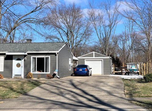634 Carefree Dr, Cincinnati, OH 45244-1343