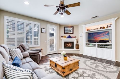 6787 Vanderbilt St, Chino CA  91710-1308 exterior