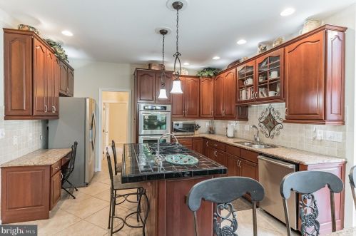 2037 Carmel Dr, Jamison PA  18929-1438 exterior