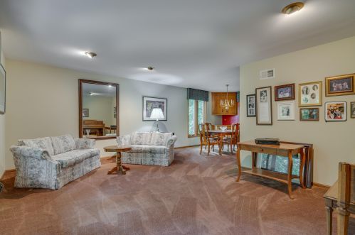 1460 37th Ave, Kenosha, WI 53144-2950