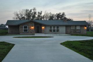 5065 Behymer Ave, Clovis, CA 93619-9565