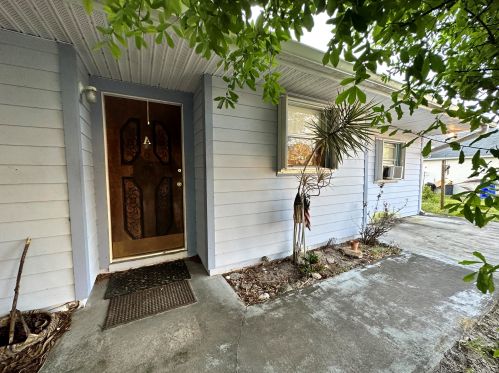 2155 17th Ave, Vero Beach, FL 32960-3443