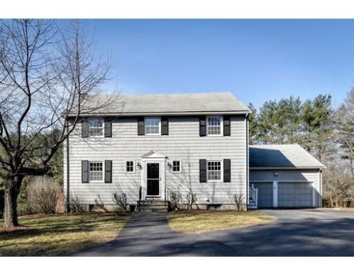 25 Parks Dr, Sherborn, MA 01770-1229