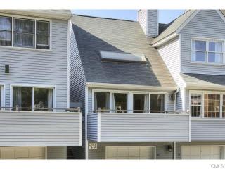 60 Wilton Crst, Wilton, CT 06897-4054