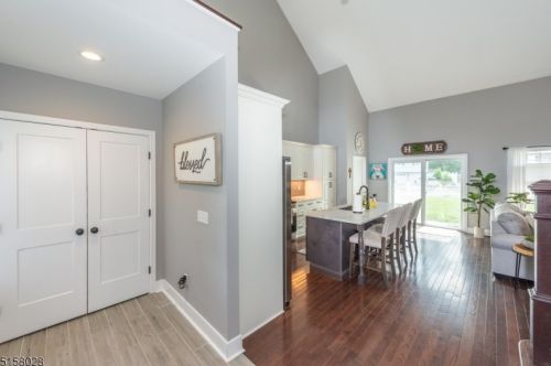 17 George St, Parsippany NJ  07834-1316 exterior