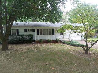 2226 Tatum Rd, Dyersburg, TN 38024-1924