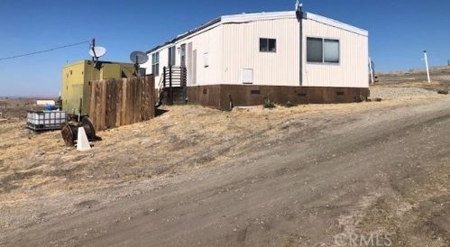 3696 Yosemite Pl, Lake Nacimiento CA  93446-7485 exterior