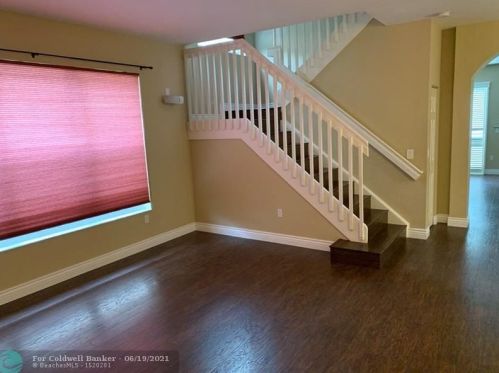 16445 31st St, Hollywood FL  33027-5232 exterior