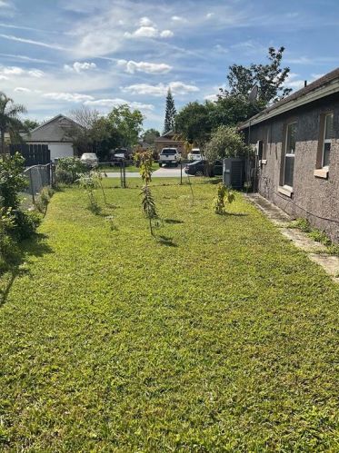 309 Oceanside Ct, Kissimmee, FL 34743-8313
