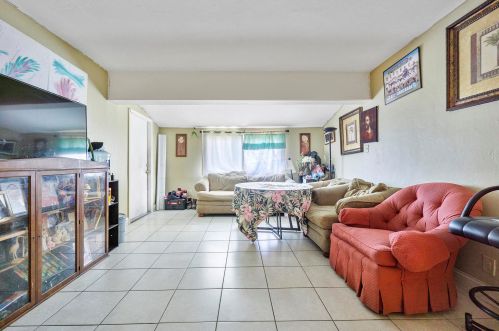 251 Atlantic Dr, Boynton Beach, FL 33435-1611