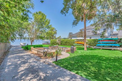 841 Mojave Trl, Maitland FL  32751-3875 exterior