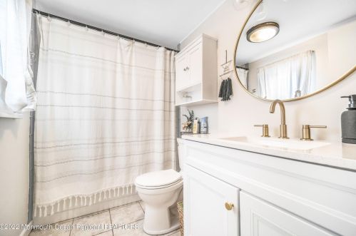 1412 Tamiami Rd, Lacey NJ  08731-5038 exterior