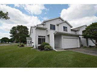 585 Roundhouse St, Prior Lake MN  55379-1881 exterior