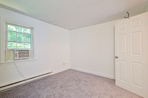 93 Henry Law Ave, Dover NH  03820-3805 exterior