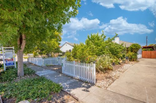 2125 Walnut Grove Ave, San Jose, CA 95128-1239