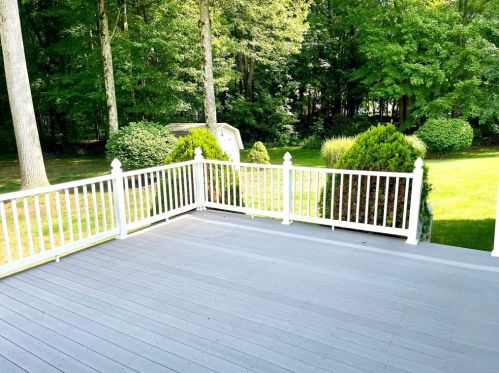 3320 Long Branch Dr, New Castle PA  16105-2926 exterior