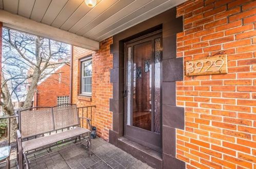 3929 Lawnview Ave, Pittsburgh, PA 15227-3239