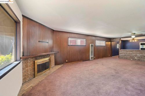 2752 Mabel St, Berkeley CA 94702-2461 exterior