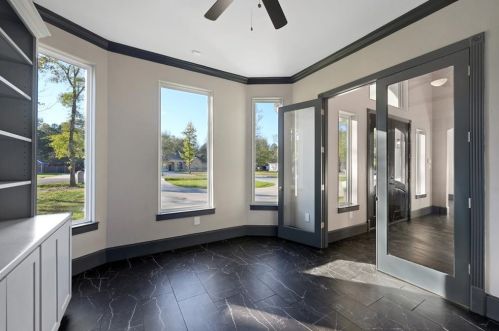 15475 Conroe Dr, Conroe TX 77384-3419 exterior