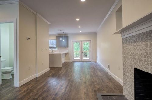 262 Academy Ave, Pittsburgh, PA 15228-1250