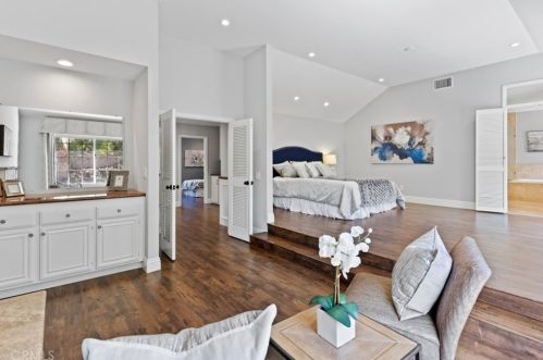 584 Andover Dr, Anaheim CA  92807-4606 exterior