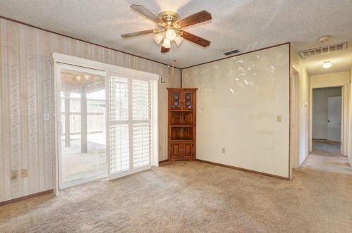 945 Quiet Way, Rio Linda CA  95673-1520 exterior