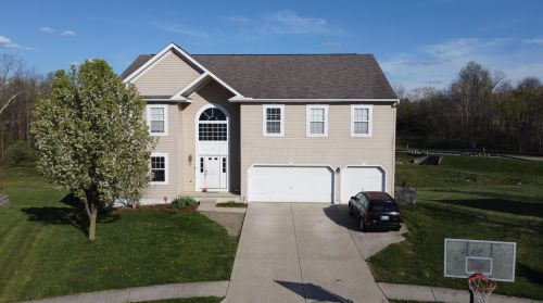 109 Ravines Edge Ct, Pataskala, OH 43062-6003