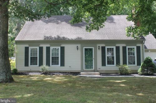 704 Independence Blvd, Dover DE  19904-2658 exterior