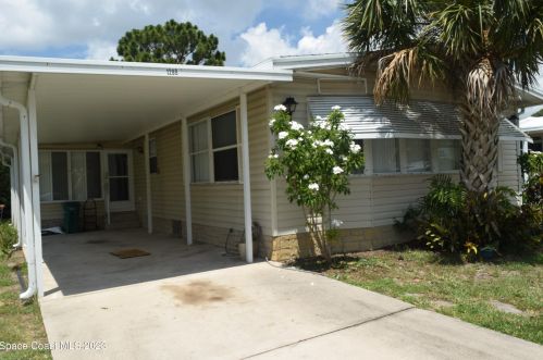 1288 Gardenia Dr, Sebastian FL  32976-7645 exterior
