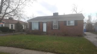 647 Custer Dr, Toledo OH  43612-3226 exterior