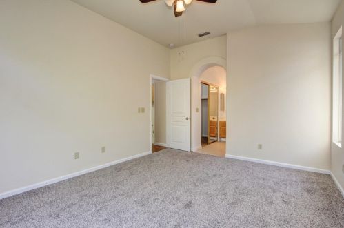 8635 Windsor Point Way, Elk Grove CA  95624-3431 exterior